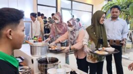 Sha-Waregna Konsep All You Can Eat di Jalan Dr. Junjunan (Pasteur).