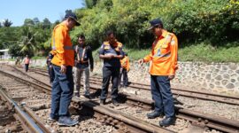 Jelang Gapeka 2023, Petugas KAI Cek Lintas 